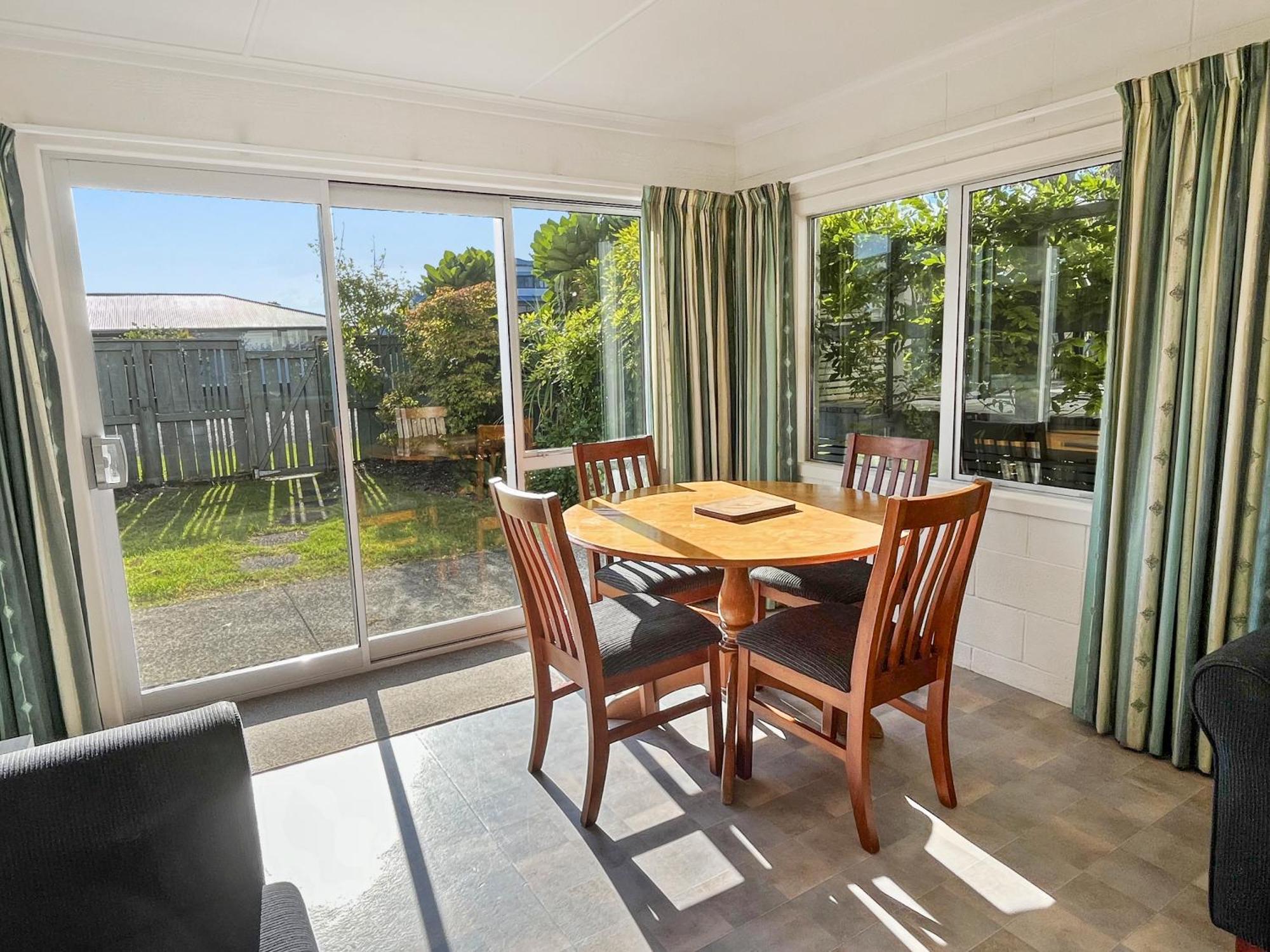 Sybil'S Place Whitianga Exterior foto
